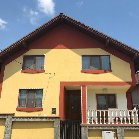 Casa Flori Otel Călimăneşti Dış mekan fotoğraf